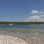 Complex Of 2 Banjole-marisol With 2 Private Pools For Up To 20 Persons Only 200m From The - Wiibuk *